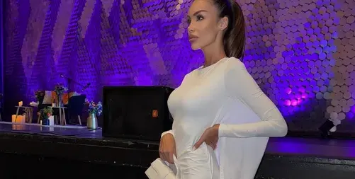 Моника Валериева бременна?