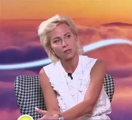 Нана Гладуиш се радва на живота