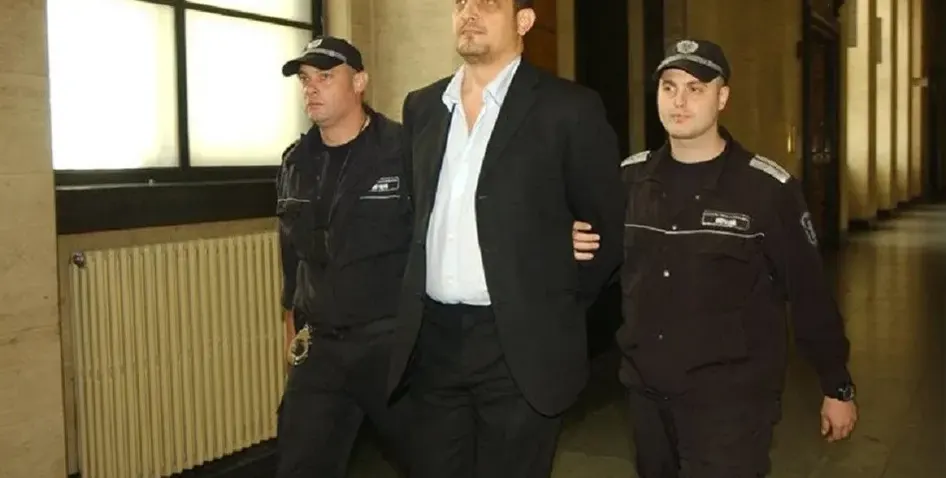 Наркобосът Тинко Гарев строи палата в Ахтопол!