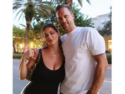 Джаферович и риалити звездите: Кебапчийница в сърцето на София!