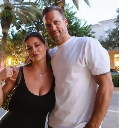 Джаферович и риалити звездите: Кебапчийница в сърцето на София!