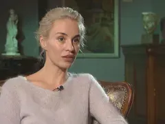 По-влиятелна от директора: Радина Кържилова коли и беси в Народния театър