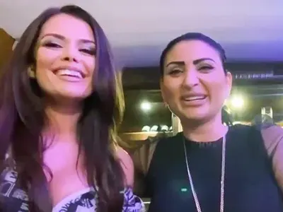 Преслава на морски купон със Софи Маринова