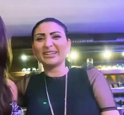 Преслава на морски купон със Софи Маринова