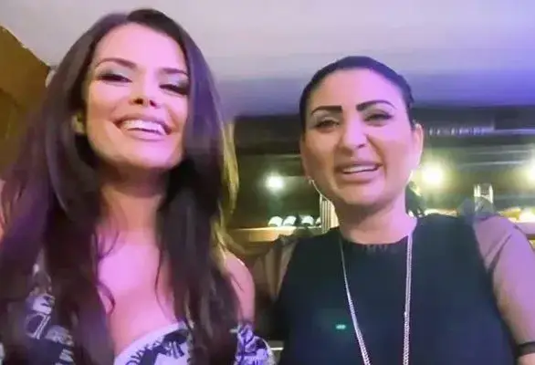 Преслава на морски купон със Софи Маринова