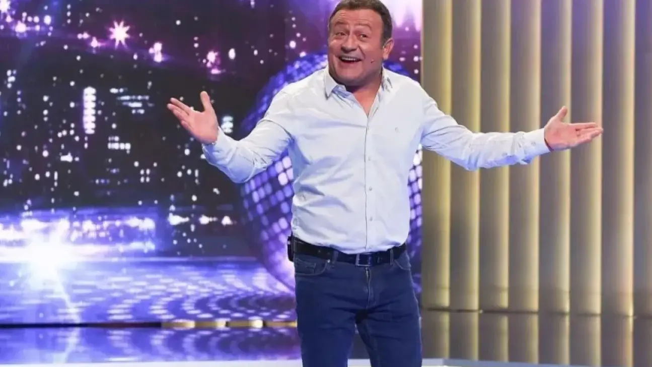 "Рачков разкрива чувствата си: Първата любов плаче на сцената!"