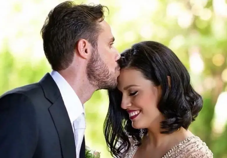 Ралица Паскалева шокира с тайна сватба за само 300 лева!