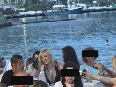 РАЗГЕЛЕ!! Ето ги щастливите бъдещи родители: Натали Трифонов и Мартин Чой заедно в Гърция! (СНИМКИ)