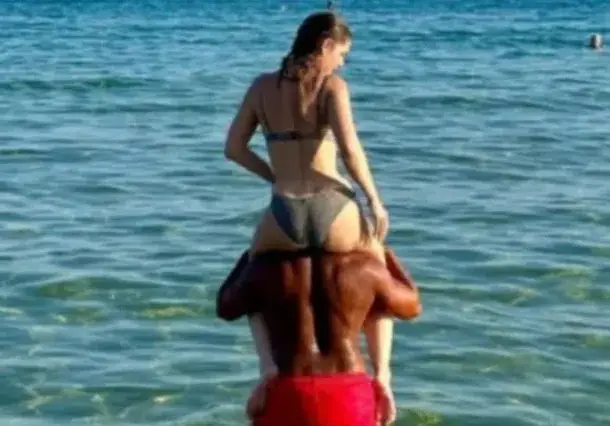 Шоколадов здравеняк е новият мъж до Алекс Сърчаджиева ФОТО