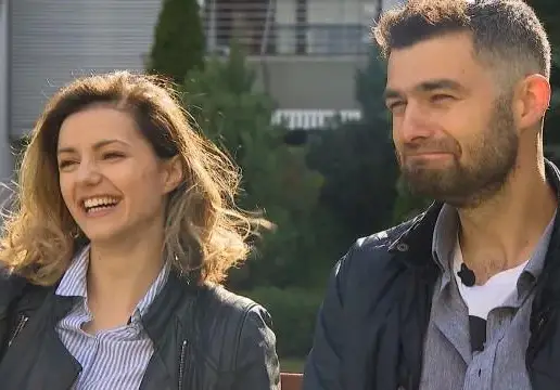 Синът на Владимир Каролев се завръща в България с цялото семейство!