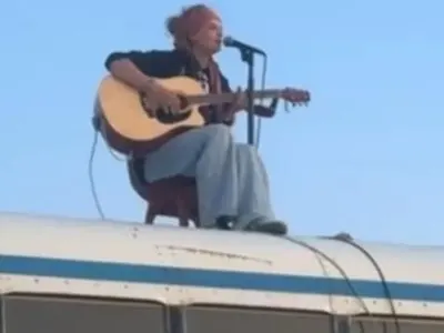 Щерката на  Вергов взе,  че и пропя