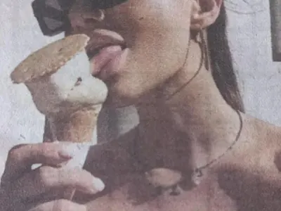 Сладоледът й топи мрежата! Тоби от „Хелс китчън“ разпалва страсти СНИМКИ