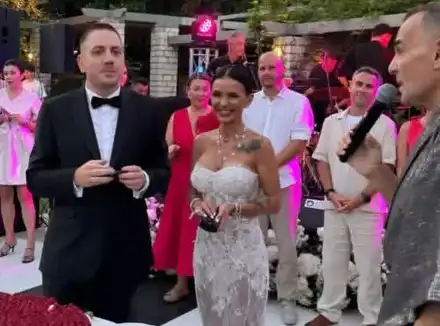 Събитието на годината: Вижте СНИМКИ от бляскавата сватба на Мария в Корфу