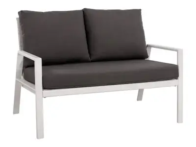 Съседите ще завиждат на новите ви външни дивани! Вижте лукс моделите на Supermebeli