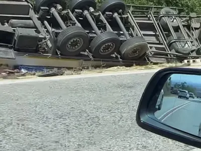 Шок в София: Камион катастрофира точно 5 месеца след Сияна!