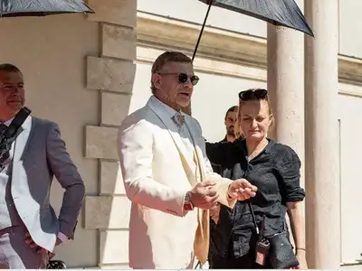 Търсят мутри за Вергов! От нета им предлагат Чеченеца и Емили Тротинетката