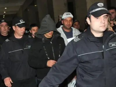 Ужас! Мъртви ли са Релето, Културиста и Йожи от “Наглите”?