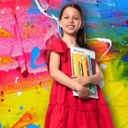 Внучката на Стоичков ще става художник?