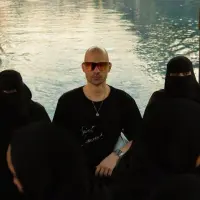 Внукът на Коста Цонев: Живот като арабски шейх с лукс!