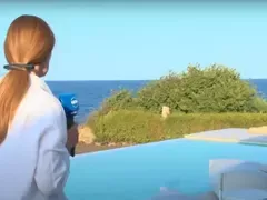 Ето го морския палат на Константин за 2 милиона край морето! (СНИМКИ отвътре)