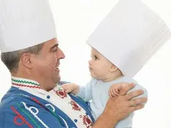 Излагация: Внучето на Иван Звездев бил първият му недоволен клиент