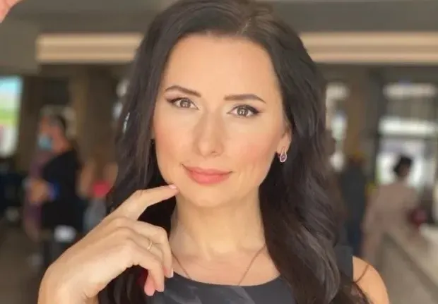 Наталия Кобилкина разкри истината за родителите си! Разбра се защо дава на мъжете да се гаврят с нея