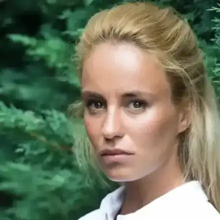 За каква се взе Радина Кърджилова? Сваляла представления, уволнявала,всички треперели от нея