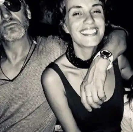 Деян принуди Радина в леглото на Пламен от страх за живота си!