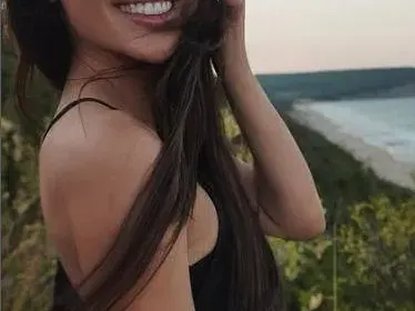 Теди от „София ден и нощ“: Защо махна силикона? Шокиращи снимки!