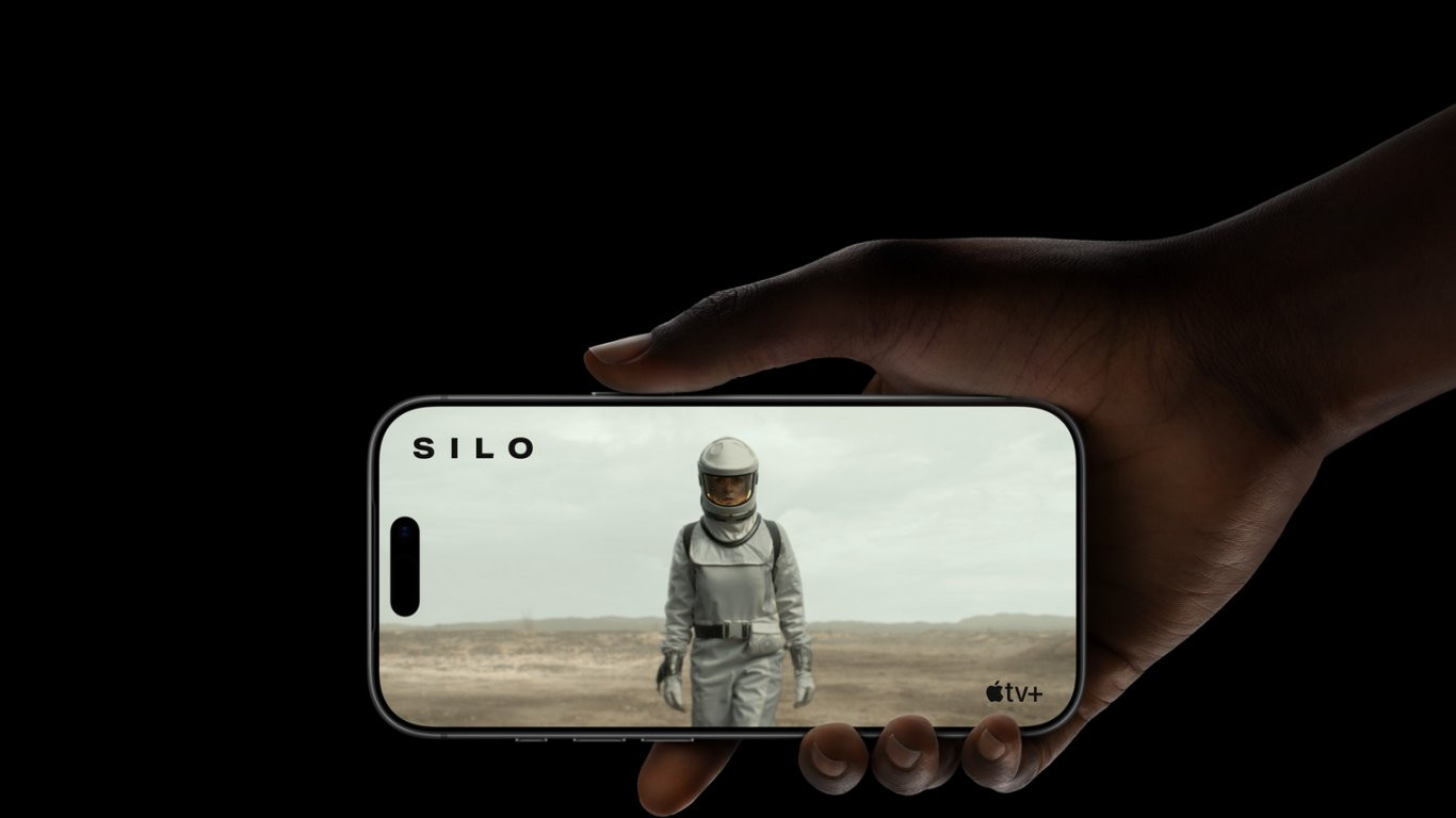 Шокиращи новини! Apple представи iPhone 17 с революционен дизайн