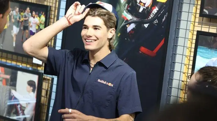 Бабата на Никола Цолов - тайният му съюзник в матурата!