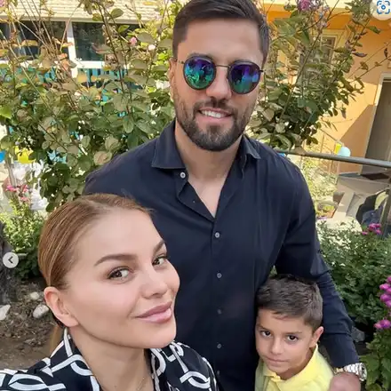 Скандал: Благой натиска Десислава за секс, въпреки раздялата!