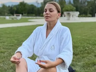 Бягство от столицата: Деси Слава смени апартамента с къща в Пловдив