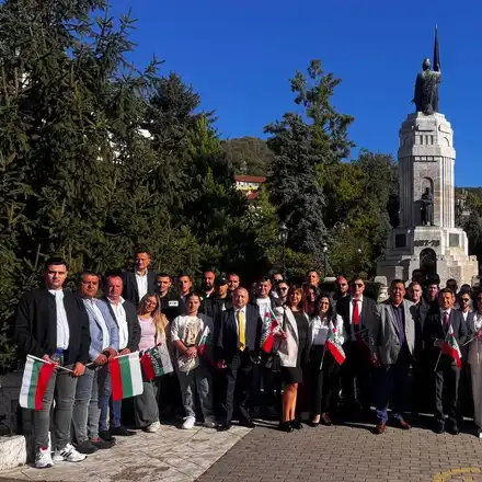 Депутати от ПГ на ДПС-НОВО НАЧАЛО почетоха Деня на Независимостта във Велико Търново