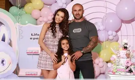 Шокиращ рожден ден на дъщерята на Преслава в София!