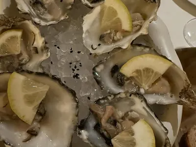 Мара Отварачката шокира с „всмукателните“ си умения в Испания!