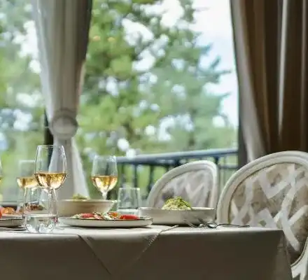 Шок! Maxi Park Hotel & SPA Велинград открива луксозен ресторант и СПА