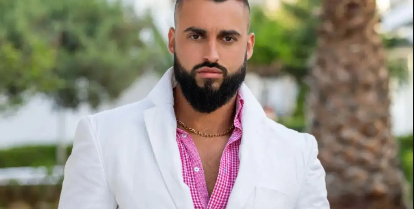 Ергенът Пенко си измислял, че е лекар! Има фирма за ремонт на стъкла