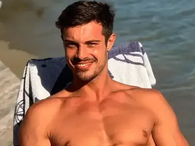 Филип Буков няма да си хваща гадже до края на годината