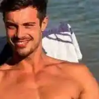 Филип Буков залюби младо гадже