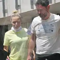 Камелия шокира с новия си вид! Как се превърна в поничка?