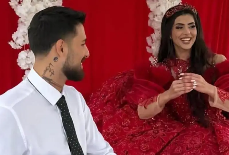 Емрах влюбен до уши: Годеницата му е перфектната домакиня!