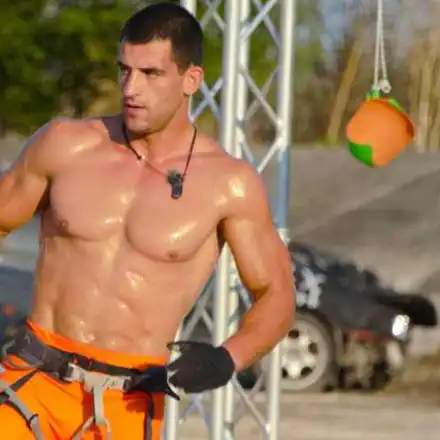 Шок! Георги от „Игри на волята” бил боклукчия в Англия!