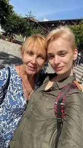 Ирена и Ирен шокираха с нестандартна зимнина!