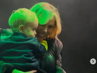 Камелия заведе сина си на свой концерт (СНИМКИ)