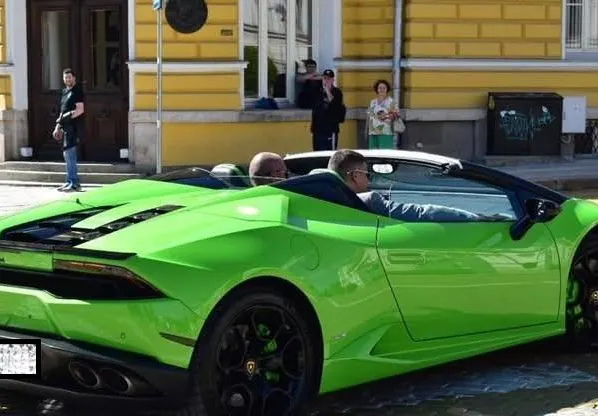 Камериер блъсна Ламборгини на БГ тузар в Монако - шокиращи подробности!