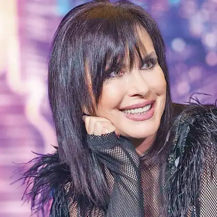 Кичка Бодурова шокира с новия си апартамент в Бургас!