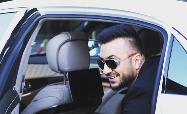 Шокиращ инцидент: Константин и Емрах в гонка насред София!