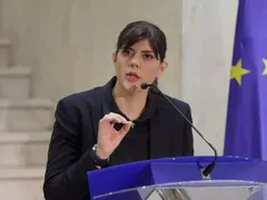 Къща за гости доставя бюра и шатри за Агенция по заетостта