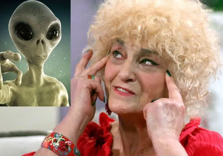 Латинка Петрова: Чакаме извънземни за спасение от войната!